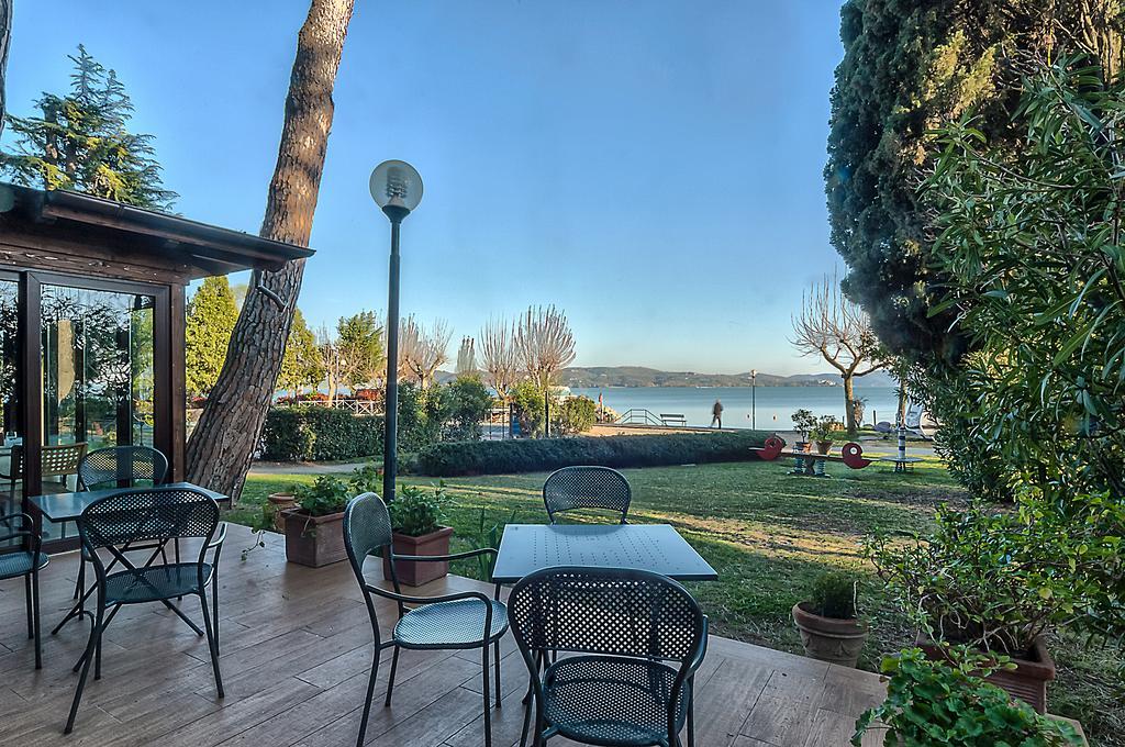 Hotel Kursaal Passignano sul Trasimeno Eksteriør billede